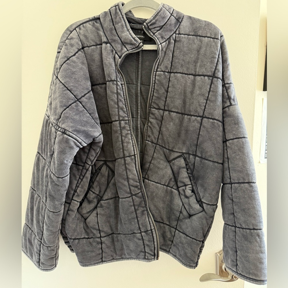 Forever 21 Gray Quilted Jacket